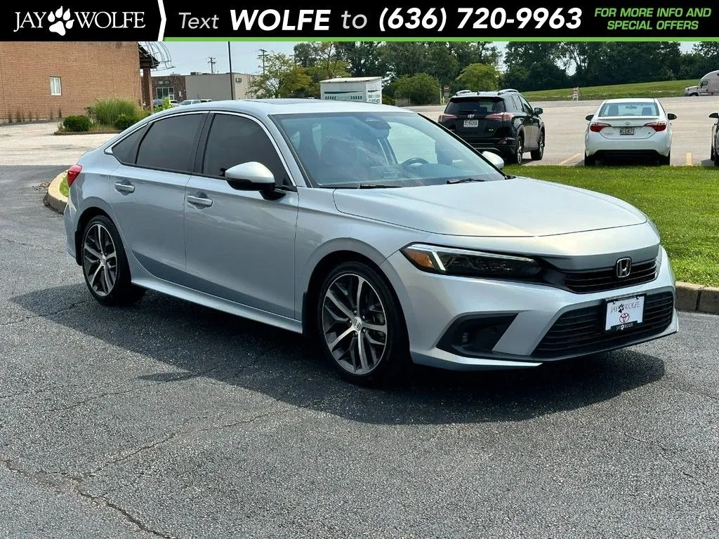 Silver 2023 Honda Civic Touring for sale in Ballwin, MO