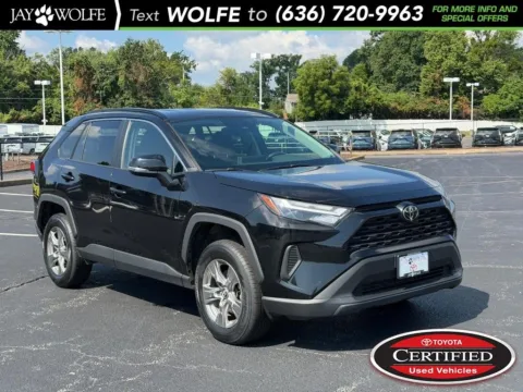 Black 2024 Toyota RAV4 XLE for sale in Ballwin, MO