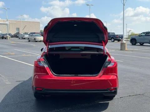 More photos of 2025 Toyota Camry XLE at Jay Wolfe Toyota of West County, MO