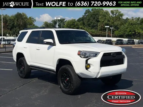 White 2023 Toyota 4Runner SR5 Premium for sale in Ballwin, MO