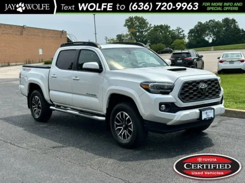 White 2022 Toyota Tacoma TRD Sport for sale in Ballwin, MO