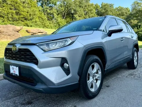 Silver 2021 Toyota RAV4 XLE for sale in Ballwin, MO