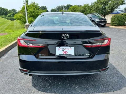 More photos of 2025 Toyota Camry SE at Jay Wolfe Toyota of West County, MO