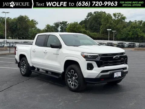 White 2023 Chevrolet Colorado Z71 for sale in Ballwin, MO