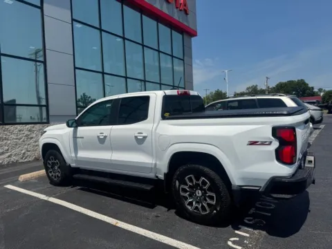 More photos of 2023 Chevrolet Colorado Z71 at Jay Wolfe Toyota of West County, MO