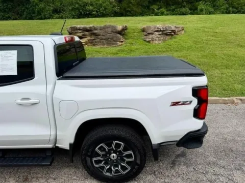 Another view of 2023 Chevrolet Colorado Z71 for sale in Ballwin, MO at Jay Wolfe Toyota of West County