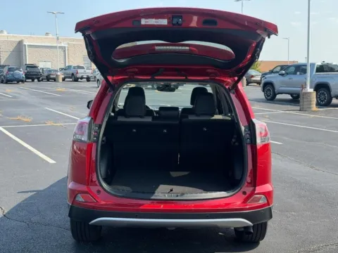 More photos of 2016 Toyota RAV4 Limited at Jay Wolfe Toyota of West County, MO