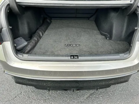More photos of 2022 Lexus IS 350 F SPORT at Jay Wolfe Toyota of West County, MO