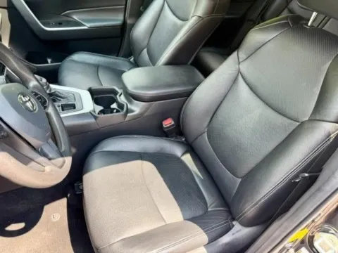 More photos of 2021 Toyota RAV4 XLE at Jay Wolfe Toyota of West County, MO