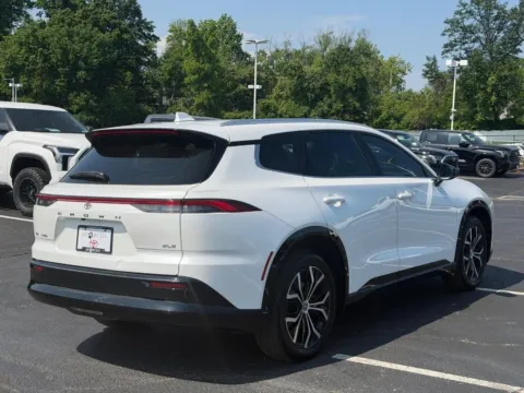 Another view of 2025 Toyota Crown Signia XLE for sale in Ballwin, MO at Jay Wolfe Toyota of West County