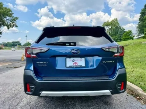 More photos of 2020 Subaru Outback Limited at Jay Wolfe Toyota of West County, MO