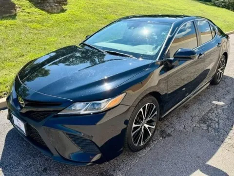 Photos of 2020 Toyota Camry SE for sale in Ballwin, MO at Jay Wolfe Toyota of West County