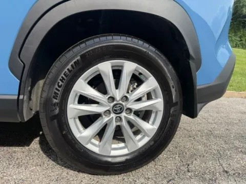 More photos of 2026 Toyota Corolla Cross LE at Jay Wolfe Toyota of West County, MO