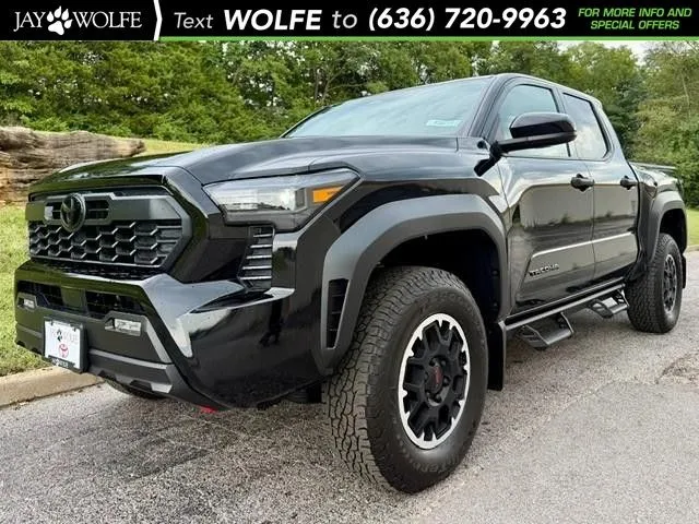 Black 2026 Toyota Tacoma TRD Off-Road for sale in Ballwin, MO