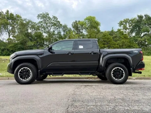 More photos of 2026 Toyota Tacoma TRD Off-Road at Jay Wolfe Toyota of West County, MO