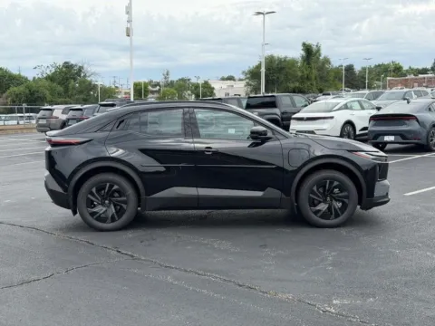 Photos of 2026 Toyota C-HR SE for sale in Ballwin, MO at Jay Wolfe Toyota of West County