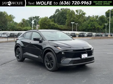 Black 2026 Toyota C-HR SE for sale in Ballwin, MO