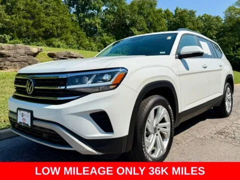 White 2023 Volkswagen Atlas 3.6L V6 SE w/Technology for sale in Ballwin, MO