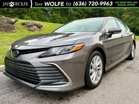 Gray 2024 Toyota Camry LE for sale in Ballwin, MO