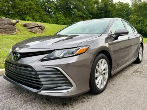 Gray 2024 Toyota Camry LE for sale in Ballwin, MO