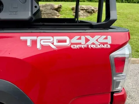 More photos of 2022 Toyota Tacoma TRD Off-Road at Jay Wolfe Toyota of West County, MO