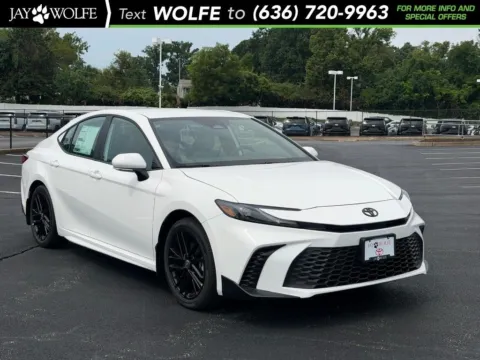 White 2026 Toyota Camry SE for sale in Ballwin, MO