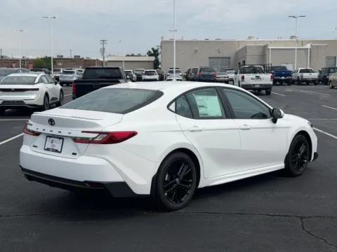 Another view of 2026 Toyota Camry SE for sale in Ballwin, MO at Jay Wolfe Toyota of West County