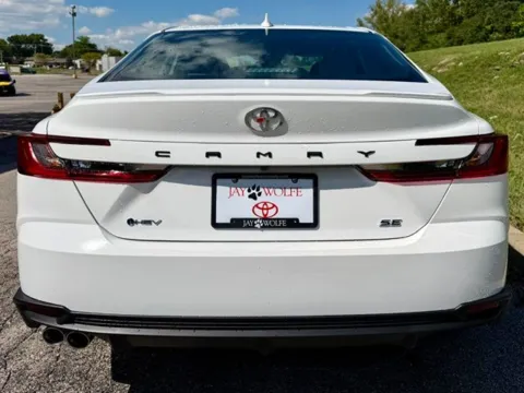 More photos of 2026 Toyota Camry SE at Jay Wolfe Toyota of West County, MO