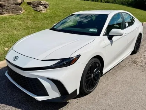 Photos of 2026 Toyota Camry SE for sale in Ballwin, MO at Jay Wolfe Toyota of West County