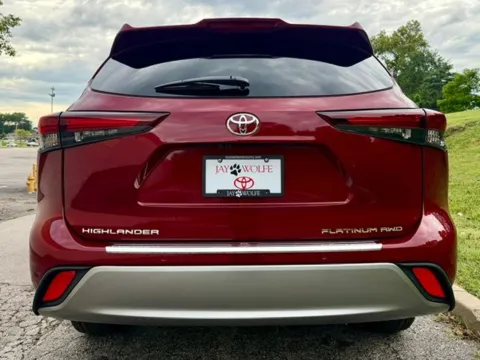 More photos of 2026 Toyota Highlander Platinum at Jay Wolfe Toyota of West County, MO