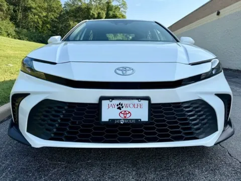 More photos of 2025 Toyota Camry SE at Jay Wolfe Toyota of West County, MO