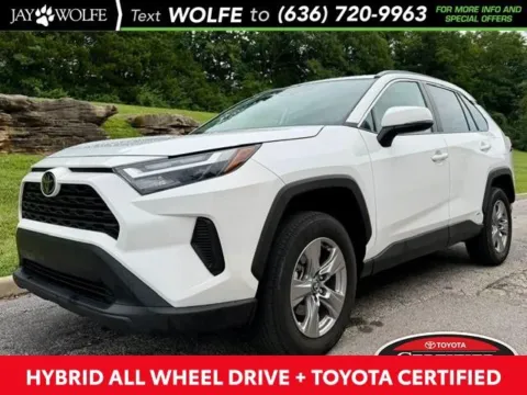 White 2025 Toyota RAV4 Hybrid XLE for sale in Ballwin, MO
