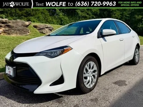 White 2018 Toyota Corolla LE for sale in Ballwin, MO