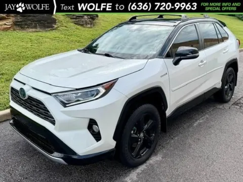 White 2020 Toyota RAV4 Hybrid XSE for sale in Ballwin, MO