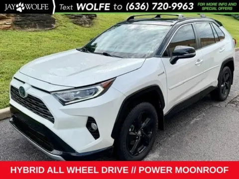 White 2020 Toyota RAV4 Hybrid XSE for sale in Ballwin, MO