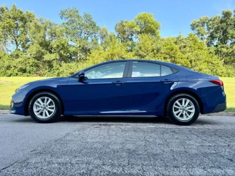 More photos of 2026 Toyota Camry LE at Jay Wolfe Toyota of West County, MO