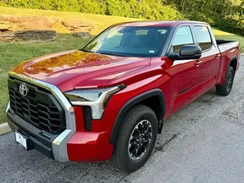 Another view of 2025 Toyota Tundra SR5 for sale in Ballwin, MO at Jay Wolfe Toyota of West County