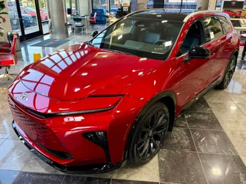 Photos of 2026 Toyota Crown Signia Limited for sale in Ballwin, MO at Jay Wolfe Toyota of West County