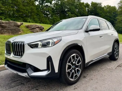 White 2025 BMW X1 xDrive28i for sale in Ballwin, MO