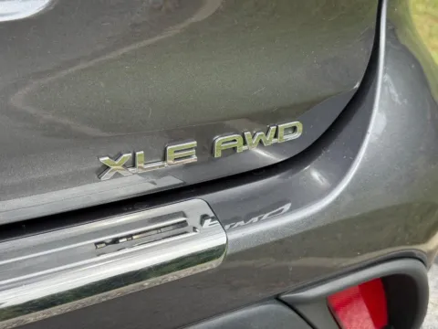 More photos of 2023 Toyota Highlander XLE at Jay Wolfe Toyota of West County, MO