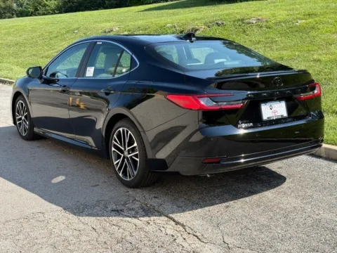 Another view of 2026 Toyota Camry XLE for sale in Ballwin, MO at Jay Wolfe Toyota of West County
