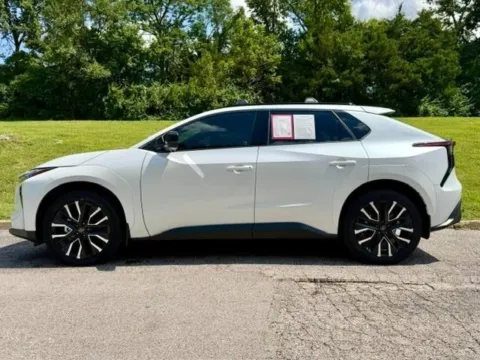 More photos of 2026 Toyota bZ Limited at Jay Wolfe Toyota of West County, MO