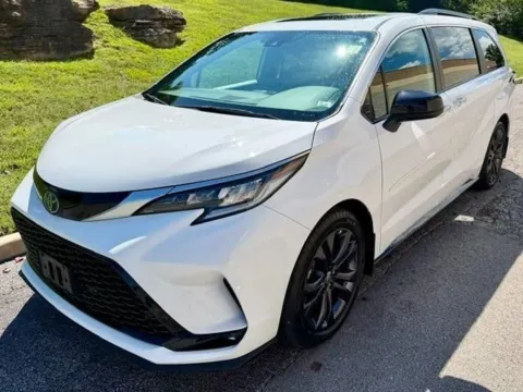 Photos of 2024 Toyota Sienna XSE for sale in Ballwin, MO at Jay Wolfe Toyota of West County