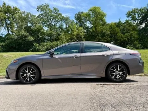 More photos of 2023 Toyota Camry SE at Jay Wolfe Toyota of West County, MO