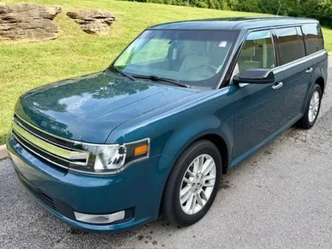 Photos of 2016 Ford Flex SEL for sale in Ballwin, MO at Jay Wolfe Toyota of West County