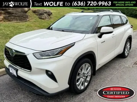 White 2021 Toyota Highlander Hybrid Limited for sale in Ballwin, MO