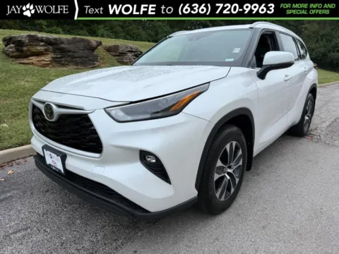 Unknown 2025 Toyota Highlander XLE for sale in Ballwin, MO