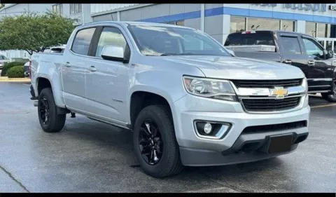 Silver 2019 Chevrolet Colorado Work Truck for sale in Ballwin, MO