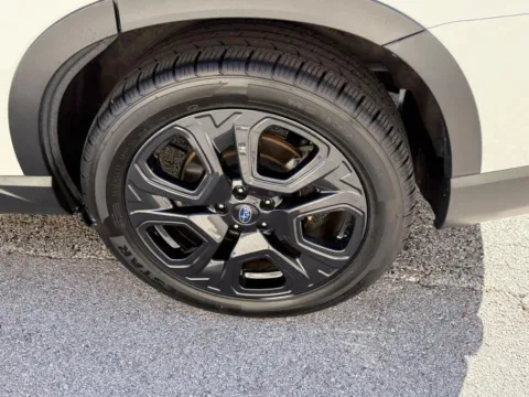 More photos of 2023 Subaru Ascent Onyx Edition at Jay Wolfe Toyota of West County, MO