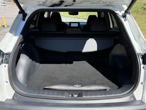 More photos of 2024 Toyota Corolla Cross Hybrid XSE at Jay Wolfe Toyota of West County, MO
